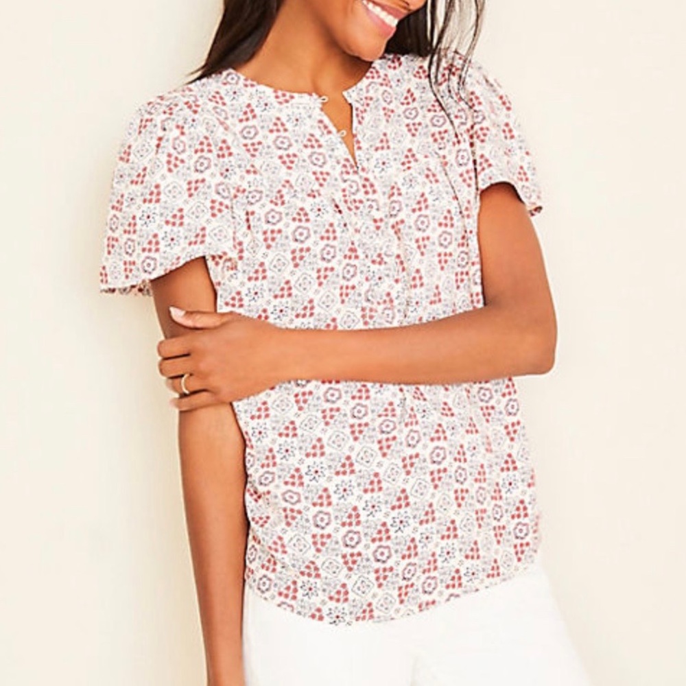 M Ann Taylor Floral Mixed Media Button Front Top blouse shirt shell pink glimmer
